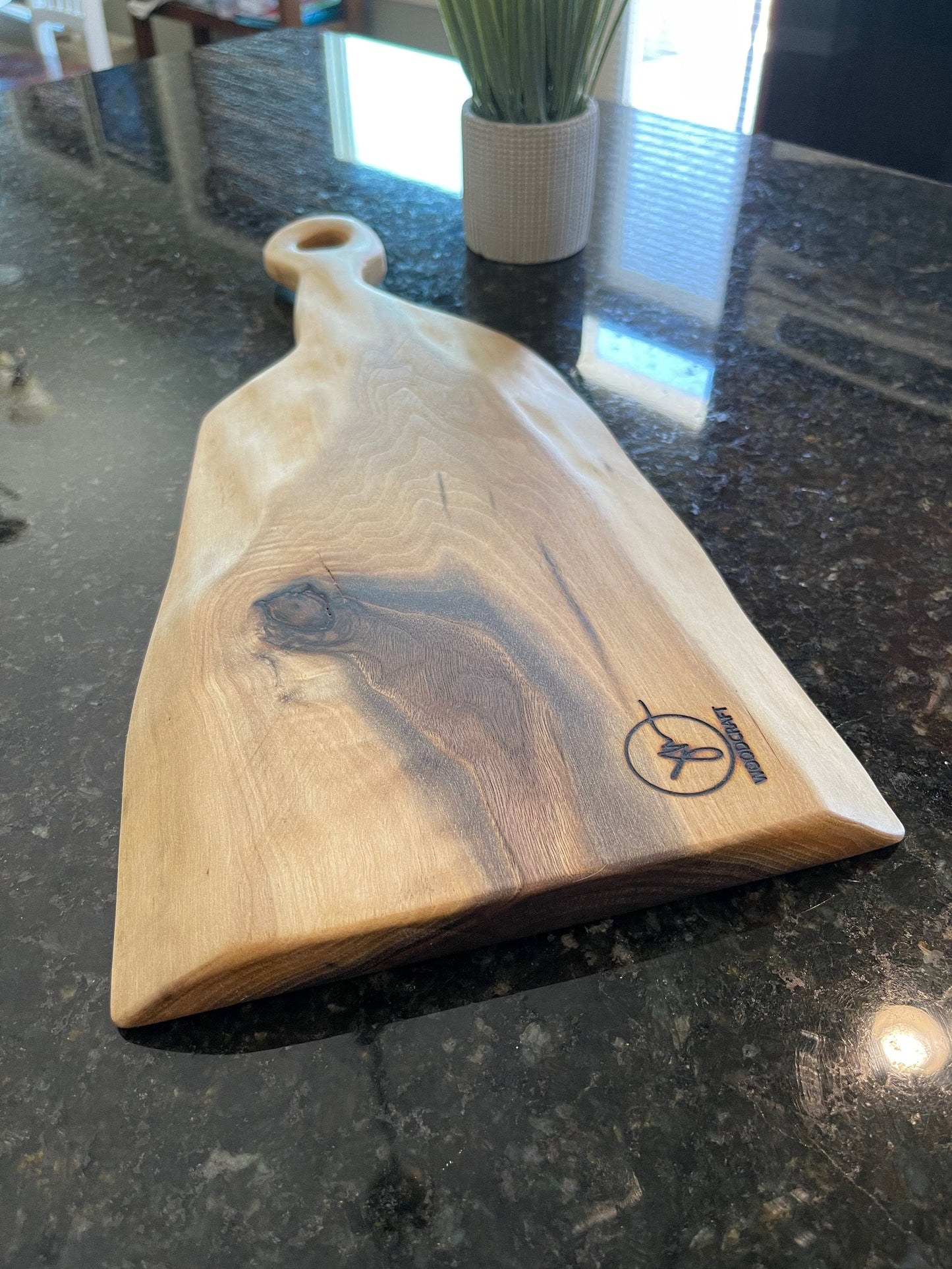 Live Edge Walnut Charcuterie Board, Sushi Serving Tray, Handcrafted, Ready to Ship 028